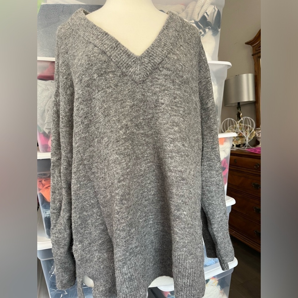 Merino Wool Sweater - Picture 1 of 9